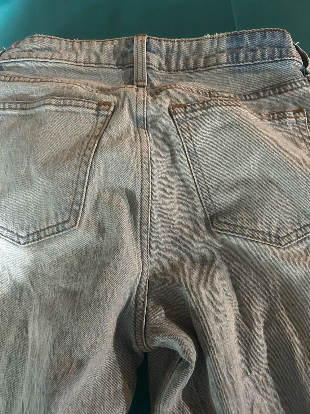 Abercrombie & Fitch Light Gray Skinny Distressed Jeans
